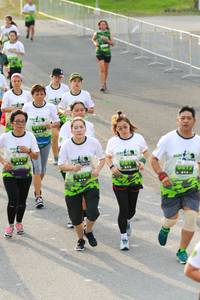 BIB: 411
                            <button type="button" onclick="openModal(3550565)" class="btn btn-primary btn-sm float-right btn-popup" data-toggle="modal" data-target=".modal-high-quality">
                        <i class="fas fa-shopping-cart"></i> Add to Cart
                    </button>
                                            <button type="button" onclick="isThisMe(3550565, true)" class="btn btn-success btn-sm float-right btn-popup btn-isme hidden" data-toggle="tooltip" data-placement="bottom" title="นี่คือรูปของคุณใช่ไหม คลิกที่นี่เพื่อเอาเข้าอัลบั้ม">
                        <i class="fas fa-plus"></i> Add to album
                    </button>
                    <button type="button" onclick="isThisMe(3550565, false)" class="btn btn-warning btn-sm float-right btn-popup btn-isnotme hidden">
                        <i class="fas fa-ban"></i> Remove from album
                    </button>